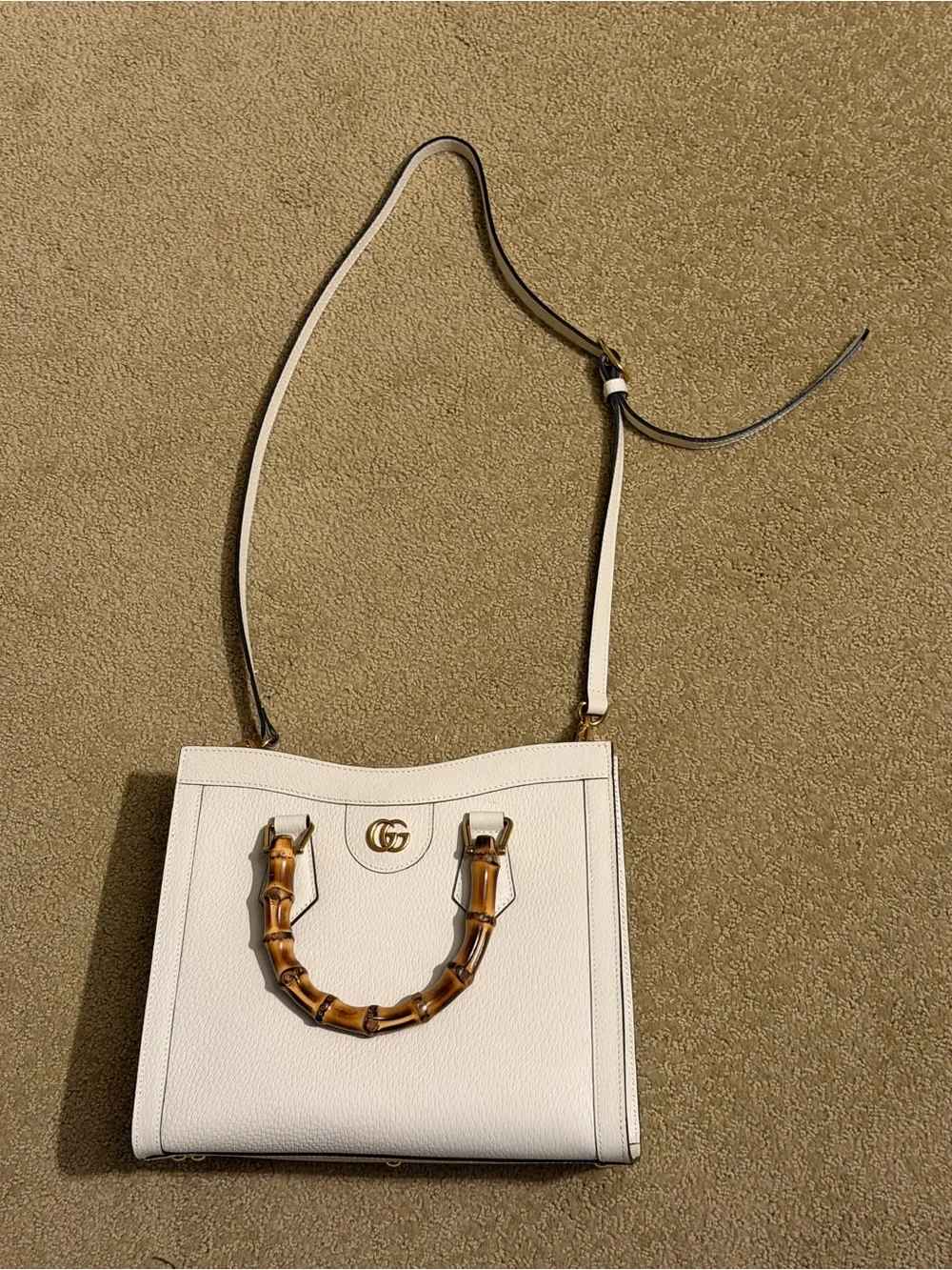 Gucci Diana Medium Calfskin Bamboo Satchel